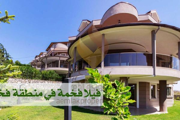 فيلا فاخرة في بورصة الحديثة